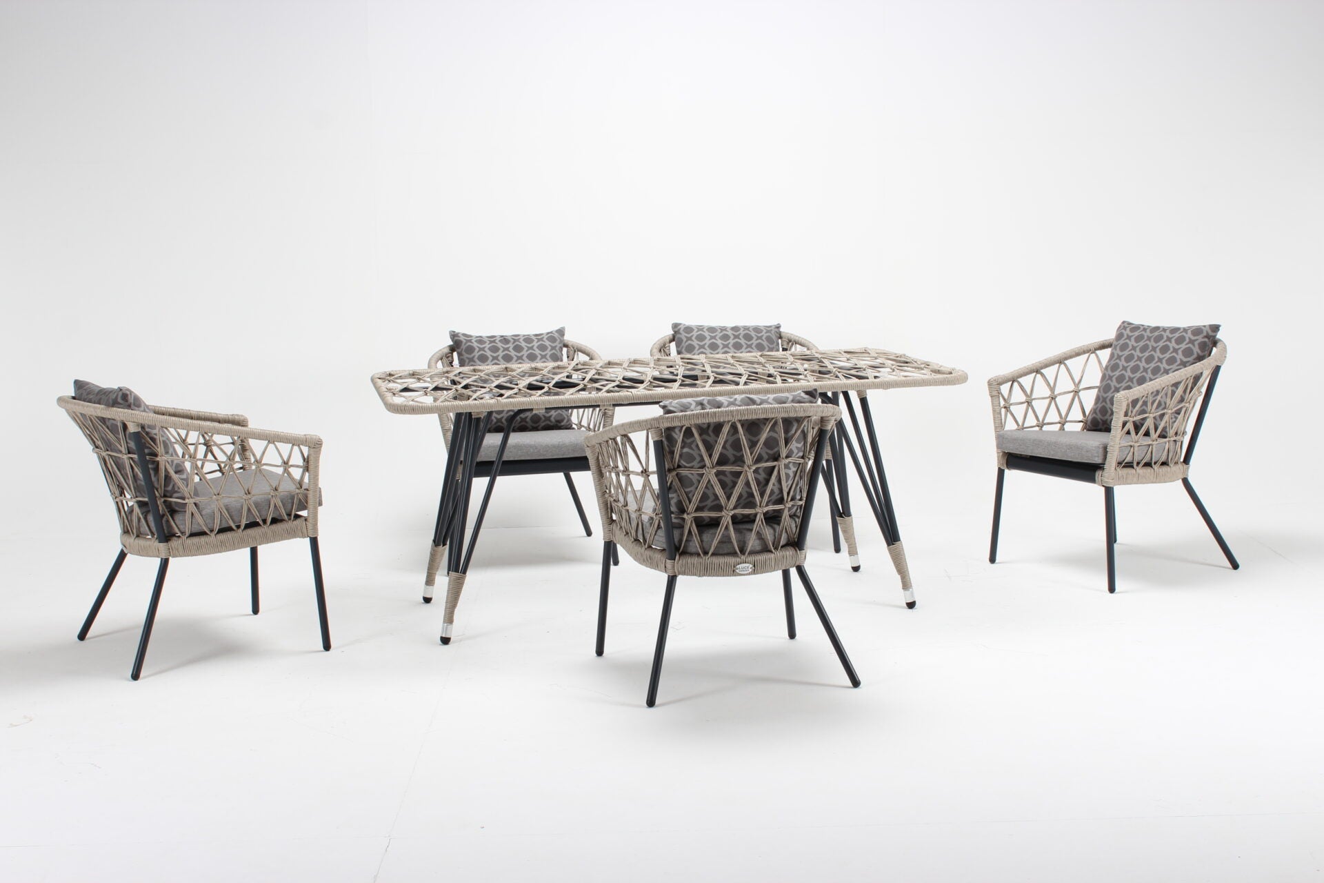 Lilyum Dining Tuinset